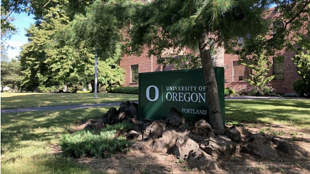 University of Oregon sign on campus